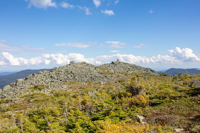 Alpine ridgewalk along Osgood Ridge, with Mount Madison looming ahead.